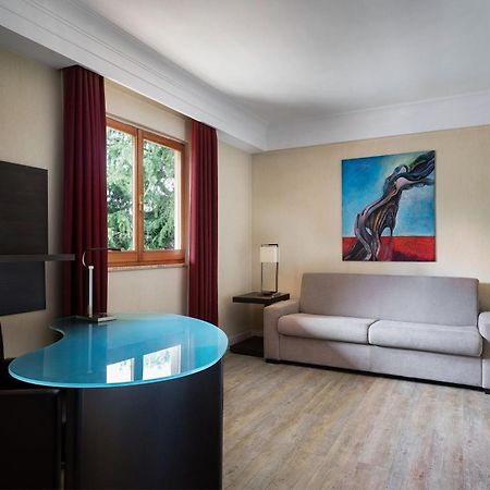 Courtyard By Marriott Rome Central Park Luaran gambar