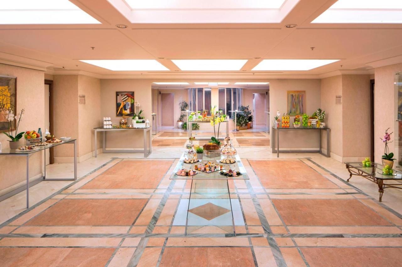 Courtyard By Marriott Rome Central Park Luaran gambar