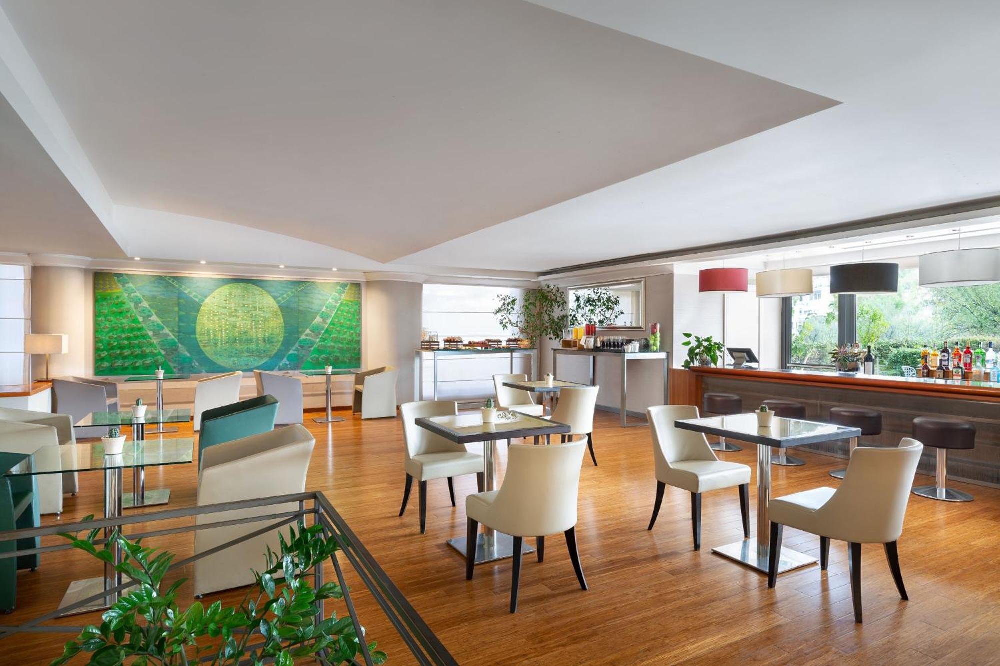 Courtyard By Marriott Rome Central Park Luaran gambar